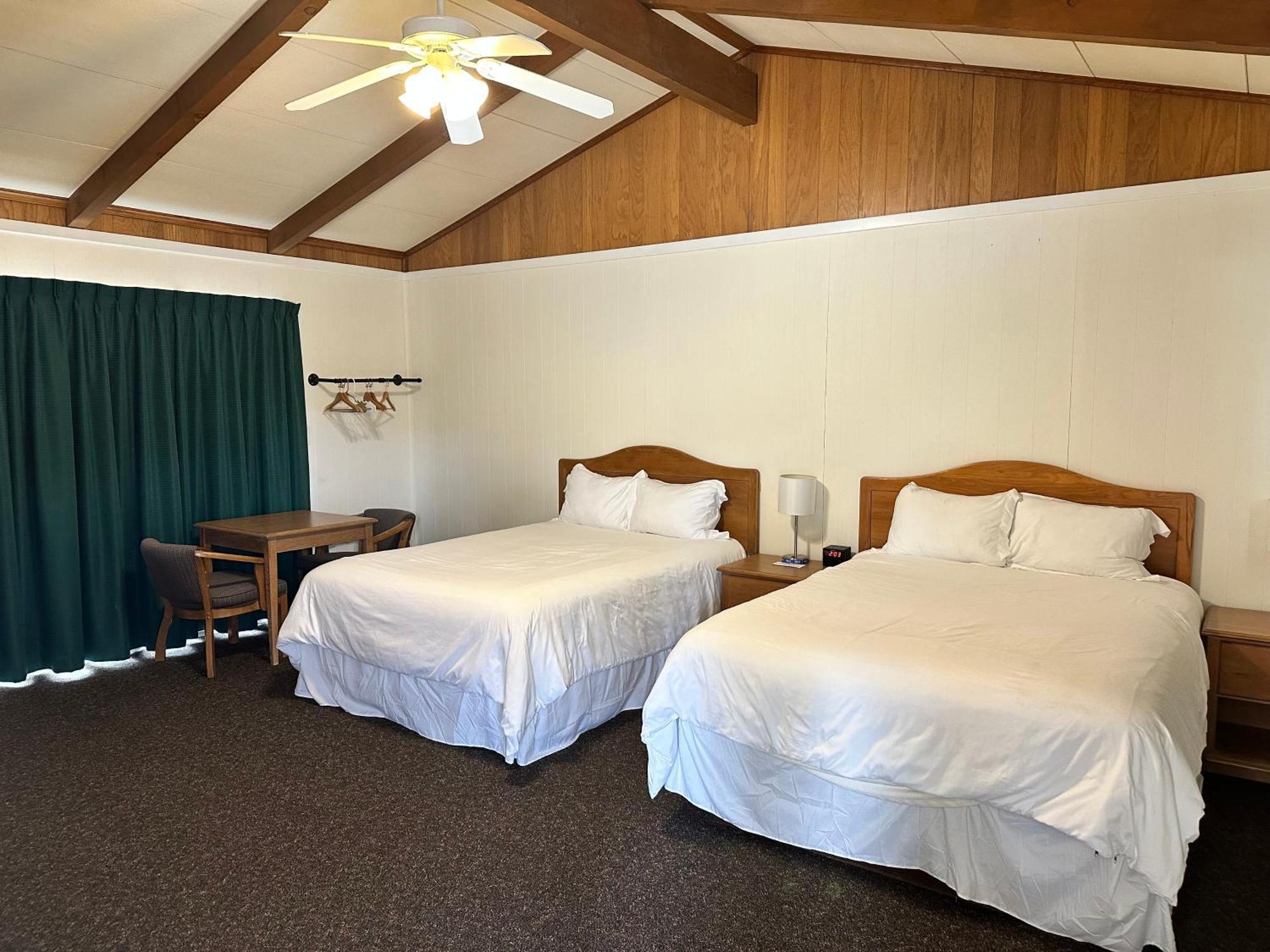 Meadowcliff Lodge Coleville Екстериор снимка